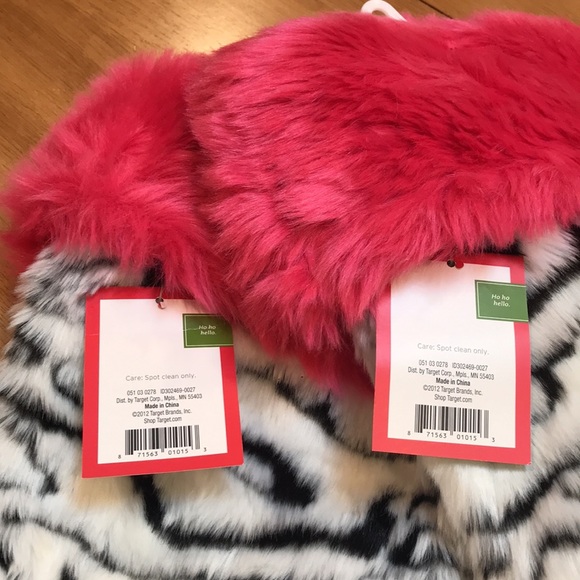 2 Holiday Stockings - Animal Print - Picture 8 of 8